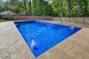 Canal Winchester Ohio Palm Beach fiberglass swimming pool with autocover